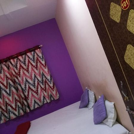 Hotel Atithi Satkar Akola Extérieur photo